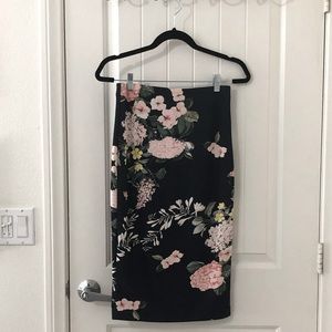 7th Avenue pencil skirt.